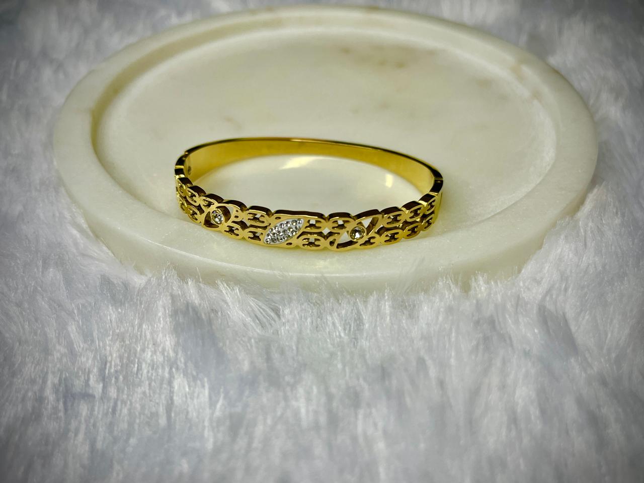 Stainless steel Gold Plated Kada